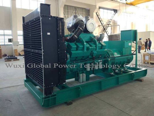 China 520KW / 650KVA Cummins Engine Diesel Generator Set QSKTAA19-G3 Open Diesel Generator Set supplier